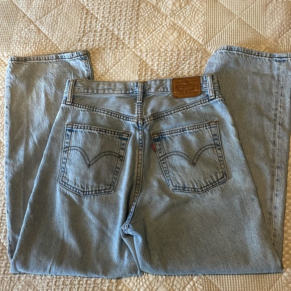 Levi’s Ribcage Straight Ankle- Premium - Picture 6 of 7